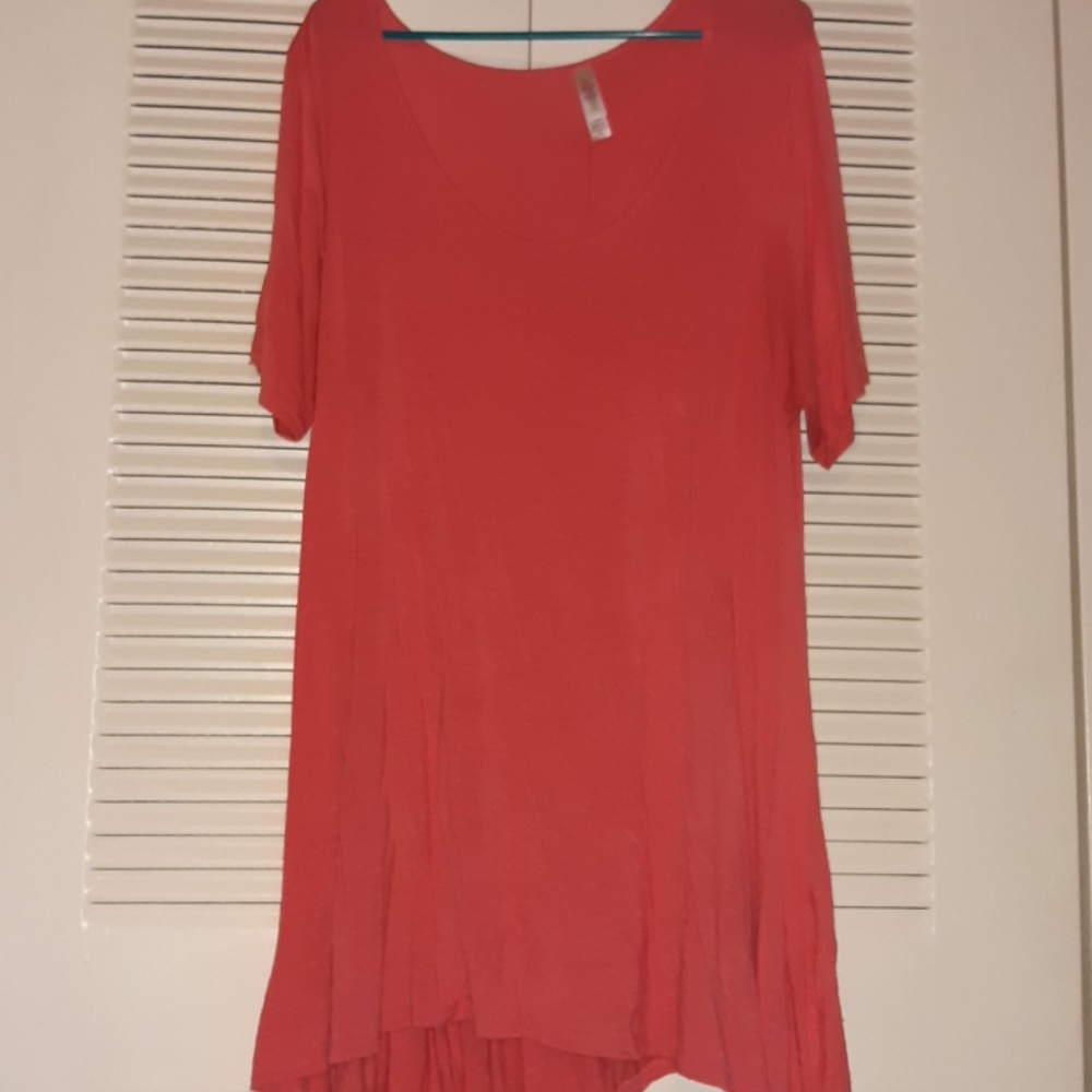 Lularoe Perfect T